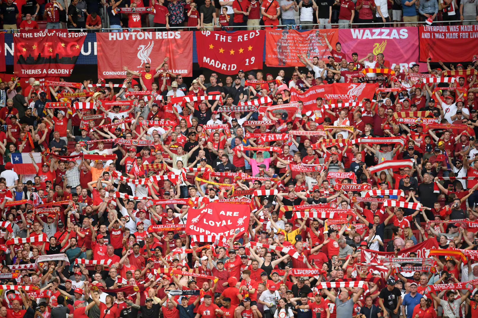 邮报：纽卡寻找前锋受挫，若无符合预期的报价不会放走伊萨克（邮报：纽卡前锋引援受挫，报价不到位不放伊萨克）