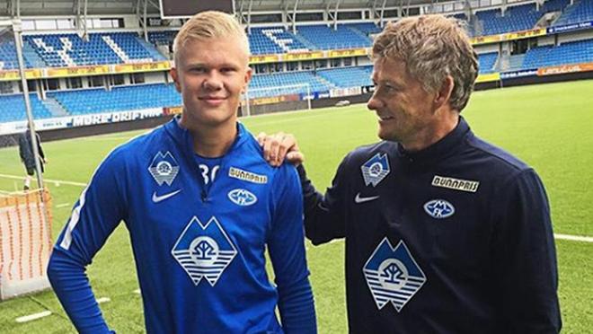 记者：西海岸外援戴维森回巴西接受鼻梁手术，无缘中超末轮（记者：西海岸外援戴维森返巴西做鼻梁手术，将缺席中超收官战）