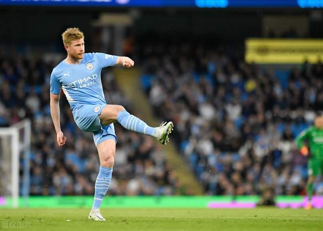 对攻大战创纪录！曼联伯恩茅斯合轰39脚射门（火力大战刷新纪录：曼联与伯恩茅斯合计39次射门）