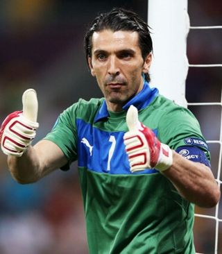 A22推出新欧超赛制：引入国家排名分配名额，保持三层级赛事（A22发布欧超新方案：按国家排名分配席位，延续三级联赛结构）