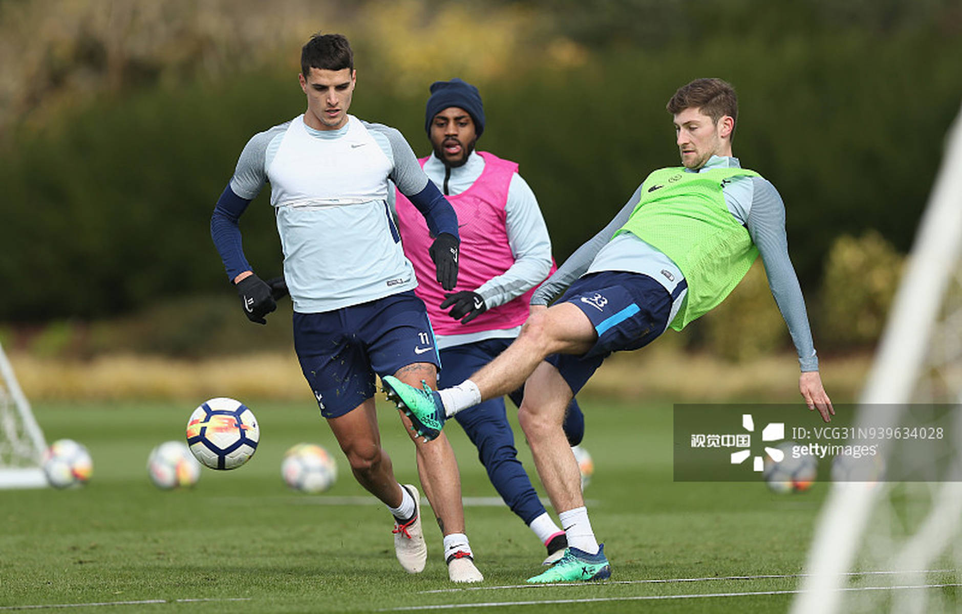 阿利松：我们仍支持主教练，相信他能帮我们扭转局势（阿利松：我们依然力挺主帅，相信他能带队扭转颓势）