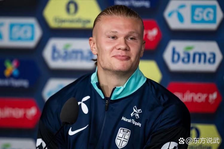 英媒：日本侵略者照片事件是个失误，布莱顿和英超此前都不了解此事（英媒称日本侵略者照片事件系失误，布莱顿与英超此前并不知情）